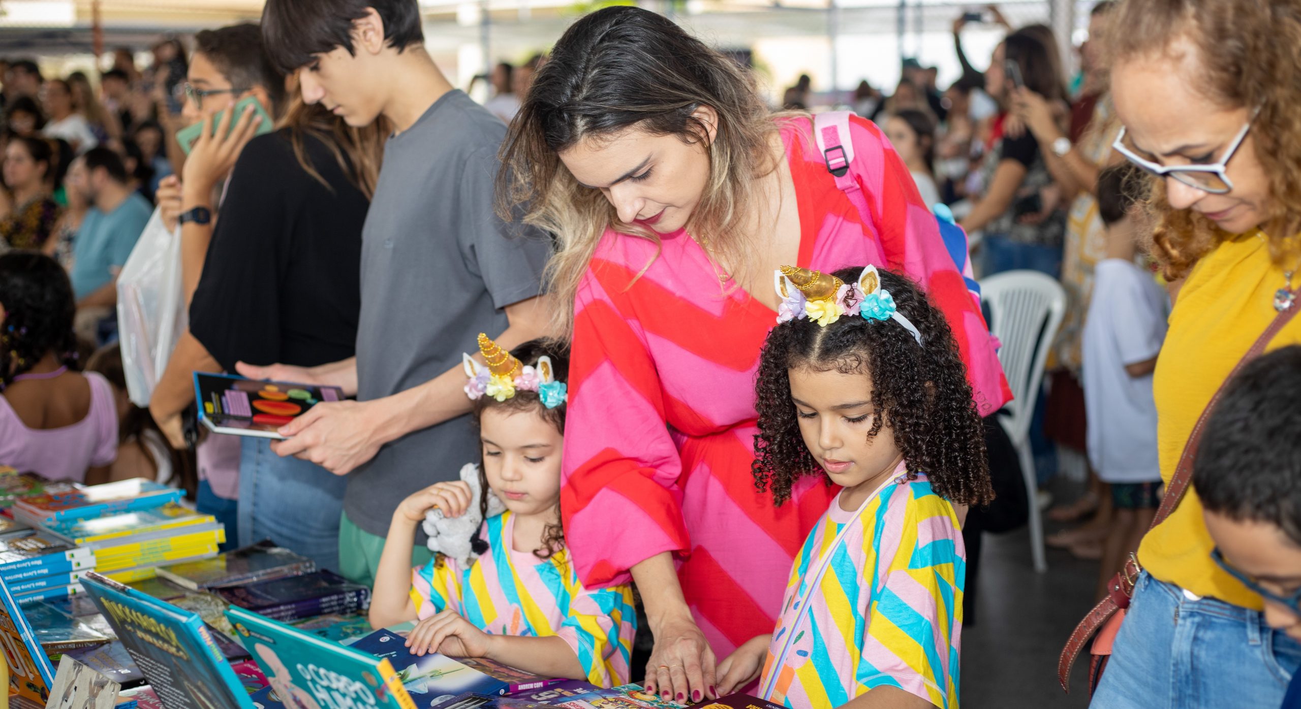 Feira do Bom Retiro completa um ano e se consolida como atração