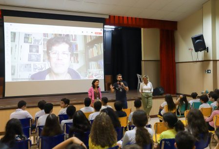 Estudantes aprendem sobre cultura nordestina e  literatura de cordel com escritor Marco Haurélio