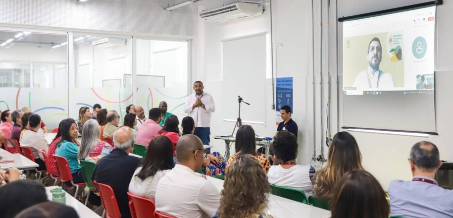 Imagem Destacada - Formação de Professores e Equipe Técnica