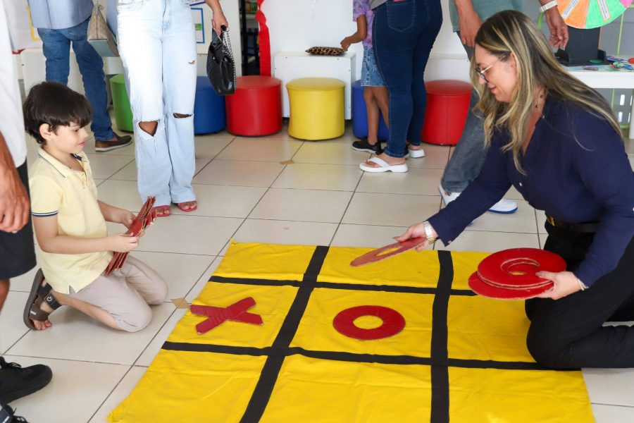 Projeto ‘Divertidamente Brincando’ promove cultura da infância entre aprendizagens do Vieira TOP